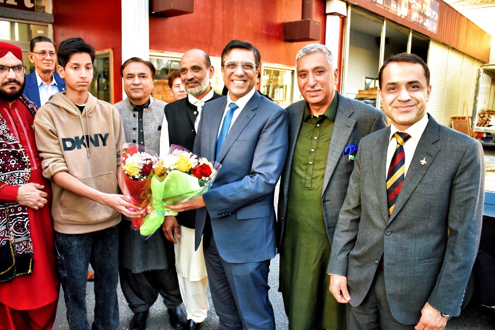 Strengthening Ties Ambassador Abdul Hameed Joins Pakistani Community in Yashio for Ramadan